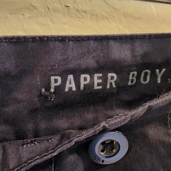 Navy blue paper boy shorts in a size 2 - Picture 3 of 5